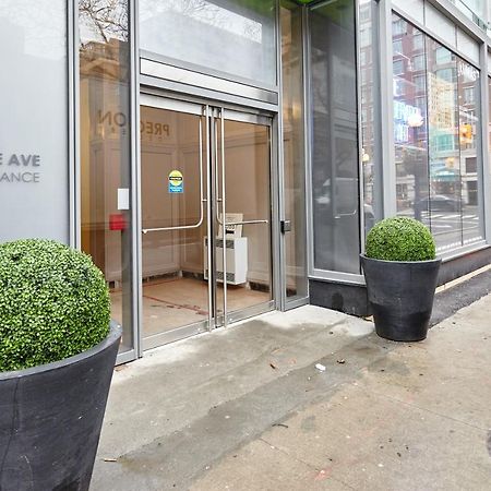 Atlas Suites - Yorkville Furnished Apartments トロント エクステリア 写真