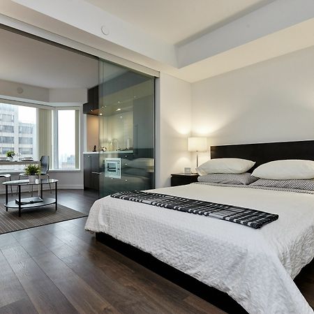 Atlas Suites - Yorkville Furnished Apartments トロント エクステリア 写真