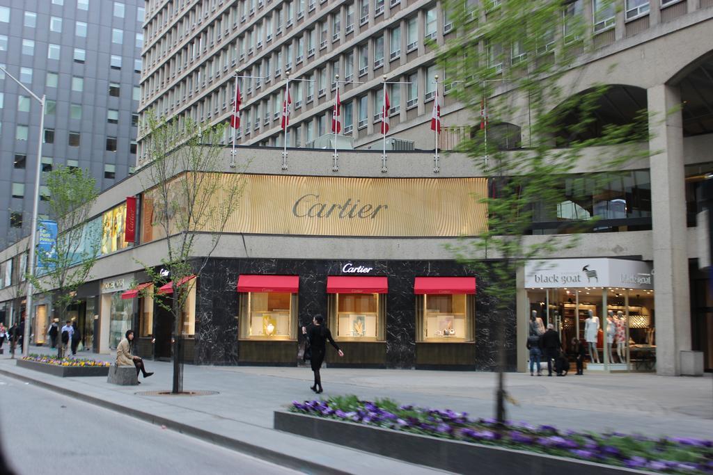 Atlas Suites - Yorkville Furnished Apartments トロント エクステリア 写真